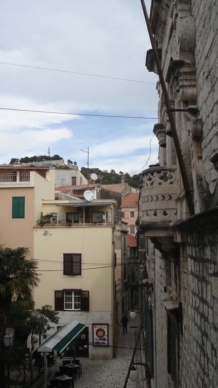 Apartments Cico Sibenik Bagian luar foto